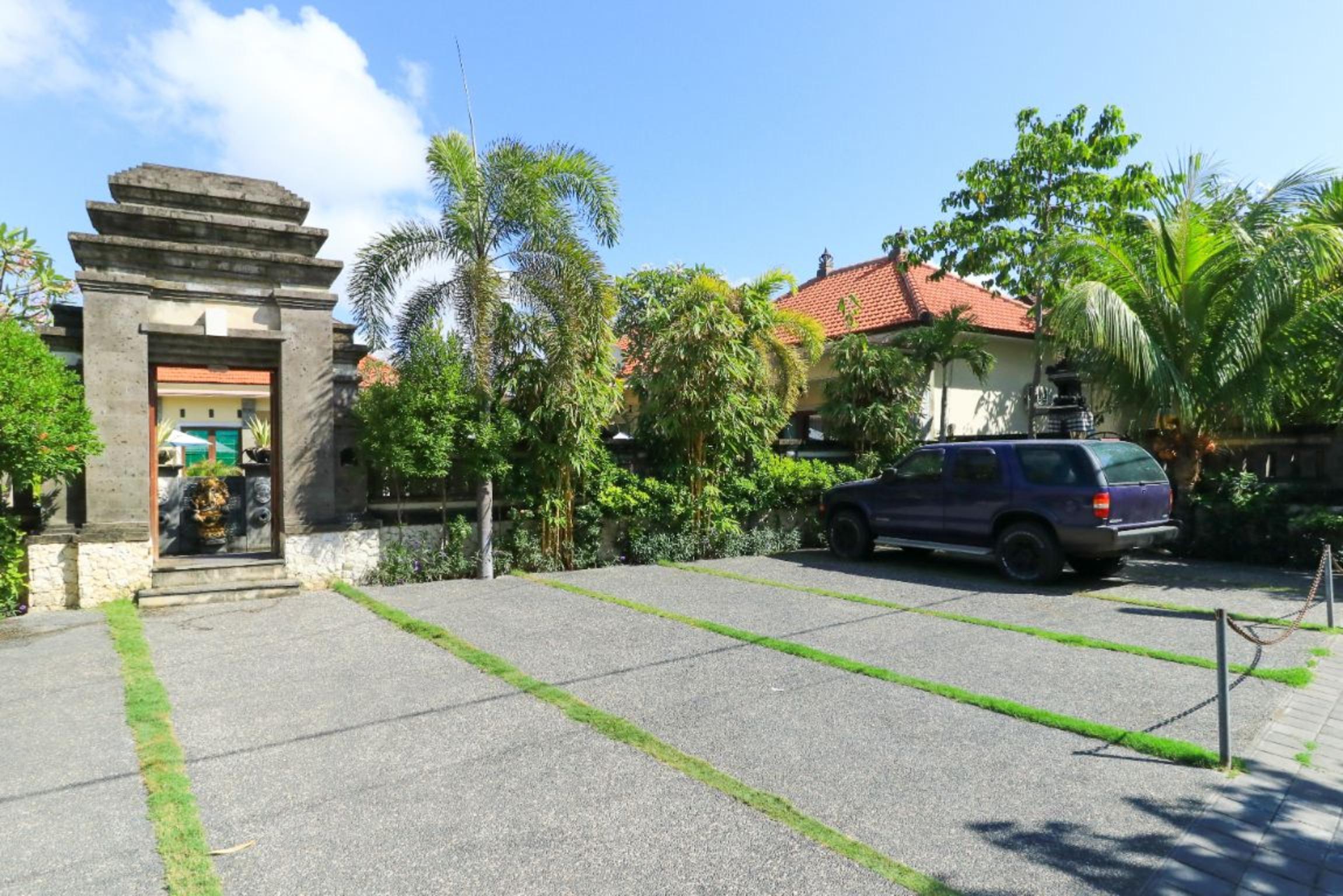 Taman Damai Bungalow Tanjung Benoa  Exterior photo